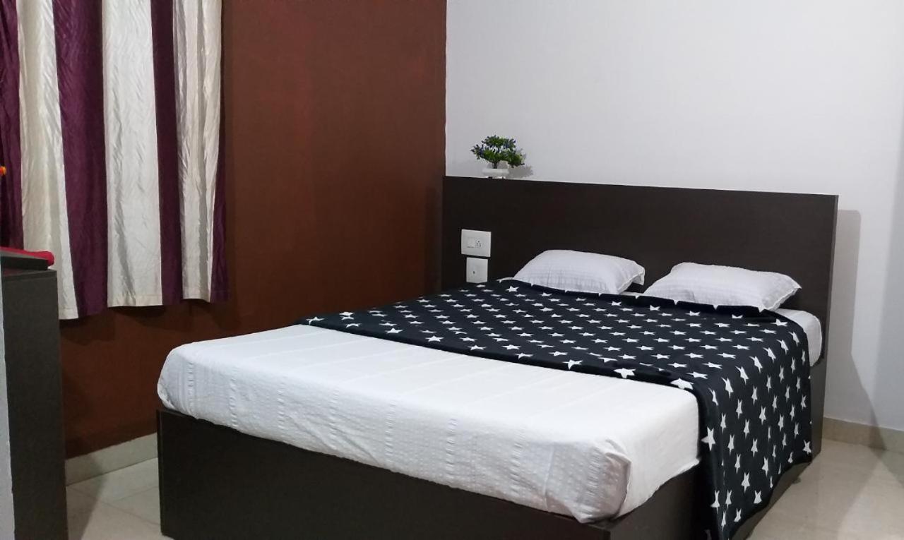 Manjunatha Residency Chikmagalūr Kültér fotó